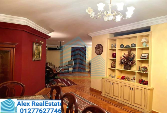 7989422 - Property Image 3