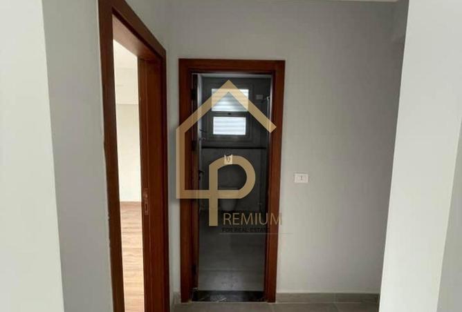 7904553 - Property Image 3