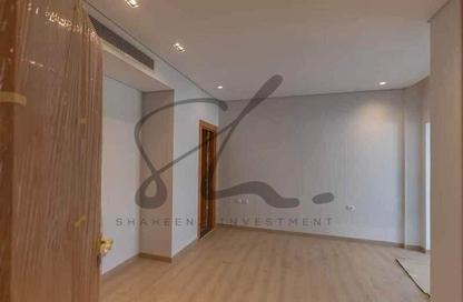 Apartment - 3 Bedrooms - 2 Bathrooms for sale in American University Housing District - 5th Settlement Compounds - The 5th Settlement - New Cairo City - Cairo
