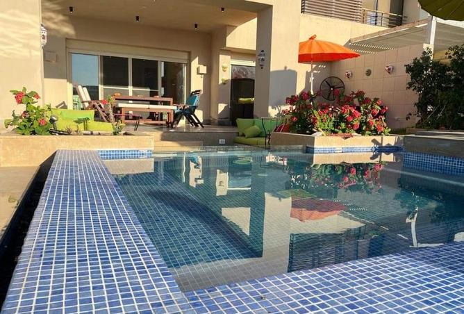 8099604 - Property Image 2