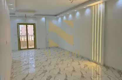 Apartment - 3 Bedrooms - 3 Bathrooms for rent in Touristic 1 - Northern Expansions - 6 October City - Giza