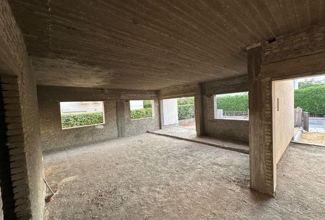 8112304 - Property Image 2