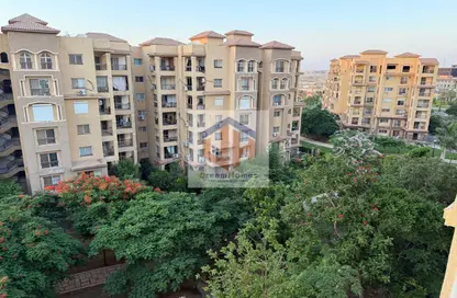 Apartment - 3 Bedrooms - 3 Bathrooms for sale in Madinaty - Cairo