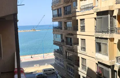 Apartment - 2 Bedrooms - 1 Bathroom for sale in El Gaish Road - Sidi Beshr - Hay Awal El Montazah - Alexandria
