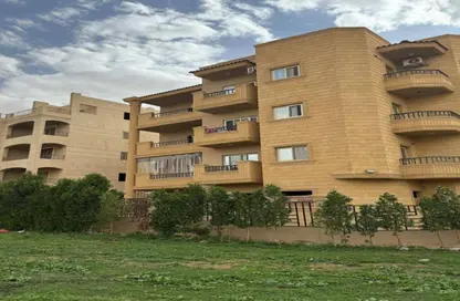 شقة - 3 غرف نوم - 3 حمامات للبيع في المجاورة الرابعة - المنطقة الرابعة - مدينة الشروق - القاهرة