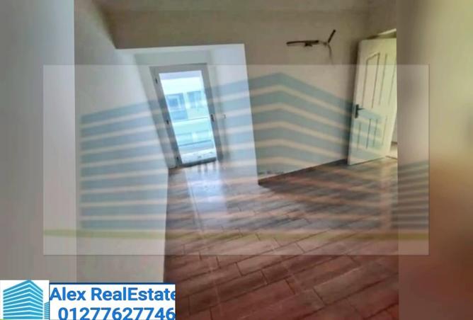 8523316 - Property Image 3