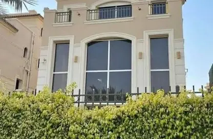 منزل مزدوج - 4 غرف نوم - 3 حمامات للبيع في الباتيو 5 ايست - الباتيو - كمبوندات الشروق - مدينة الشروق - القاهرة