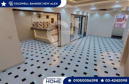 Apartment - 2 Bedrooms - 1 Bathroom for sale in Iskandar Ibrahim St. - Miami - Hay Awal El Montazah - Alexandria