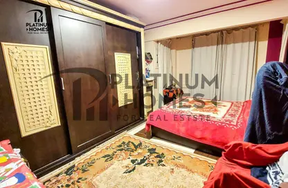 شقة - 3 غرف نوم - 2 حمامات للبيع في سيدي بشر - حي اول المنتزة - الاسكندرية