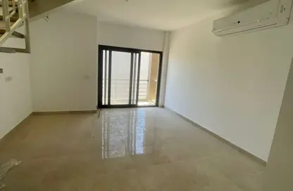 Penthouse - 3 Bedrooms - 3 Bathrooms for rent in Moon Residences - Fifth Square - The 5th Settlement - New Cairo City - Cairo