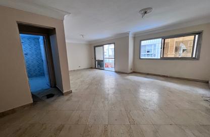 Apartment - 3 Bedrooms - 2 Bathrooms for sale in Mostafa Kamel St. - Smouha - Hay Sharq - Alexandria