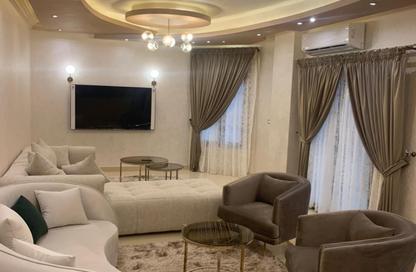 Apartment - 2 Bedrooms - 2 Bathrooms for rent in El Banafseg - New Cairo City - Cairo