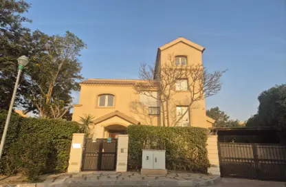 Villa - 3 Bedrooms - 4 Bathrooms for sale in Madinaty - Cairo