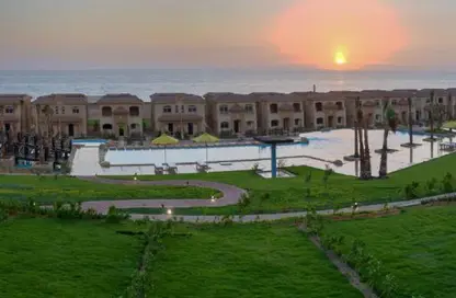 تاون هاوس - 3 غرف نوم - 3 حمامات للبيع في تلال السخنة - العين السخنة - السويس