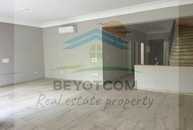 8191111 - Property Image 2