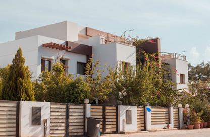 Villa - 3 Bedrooms - 3 Bathrooms for sale in Hyde Park - 5th Settlement Compounds - The 5th Settlement - New Cairo City - Cairo