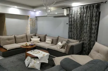 شقة - 3 غرف نوم - 2 حمامات للبيع في الشطر السابع - زهراء المعادي - حي المعادي - القاهرة