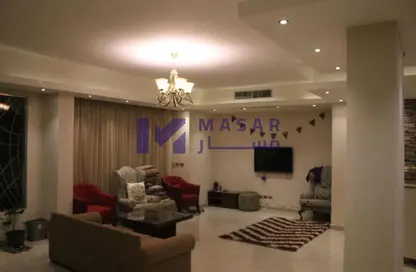 Apartment - 2 Bedrooms - 3 Bathrooms for sale in Zizinia St. - South Investors Area - New Cairo City - Cairo