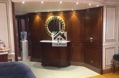 شقة - 3 غرف نوم - 2 حمامات للبيع في شارع فريد سميكه - ميدان الحجاز - النزهة - القاهرة