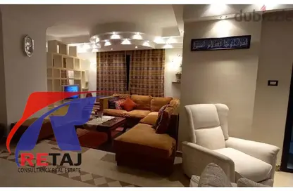 Apartment - 3 Bedrooms - 2 Bathrooms for rent in Mohamed Farid Abou Hadid St. - Al Hadiqah Al Dawliyah - 7th District - Nasr City - Cairo