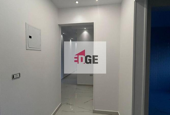 8523985 - Property Image 3