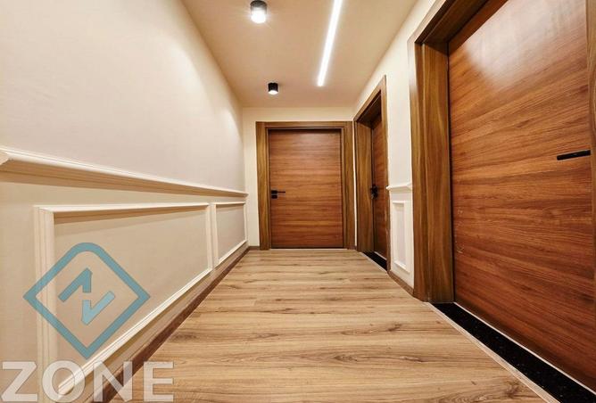 8090671 - Property Image 2
