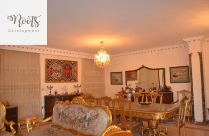 Villa - 6 Bedrooms - 7 Bathrooms for sale in Street 13 - 13th District - Sheikh Zayed City - Giza