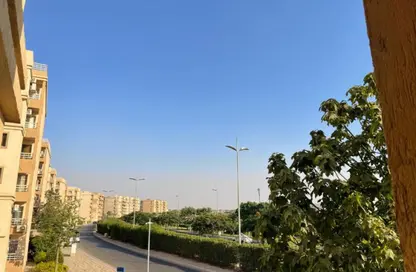 Apartment - 2 Bedrooms - 2 Bathrooms for sale in Madinaty - Cairo
