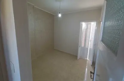 Apartment - 2 Bedrooms - 1 Bathroom for sale in 1st District - Sheikh Zayed City - Giza