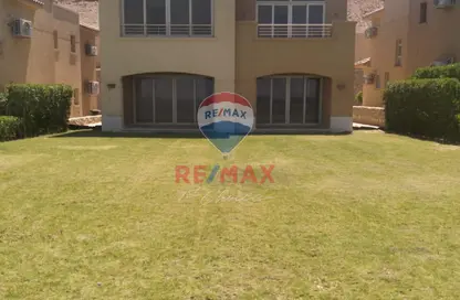 فيلا - 5 غرف نوم - 4 حمامات للبيع في تلال السخنة - العين السخنة - السويس