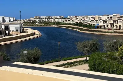 فيلا - 3 غرف نوم - 4 حمامات للبيع في مراسي - سيدي عبد الرحمن - الساحل الشمالي