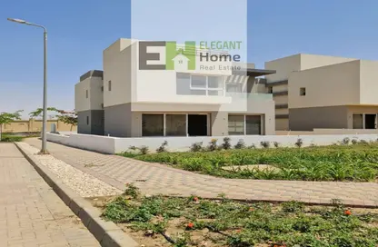 Villa - 6 Bedrooms - 6 Bathrooms for rent in Garden Residence - New Cairo City - Cairo