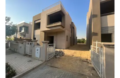 فيلا - 4 غرف نوم - 4 حمامات للبيع في بالم هيلز جولف اكستينشن - طريق الواحات - مدينة 6 أكتوبر - الجيزة