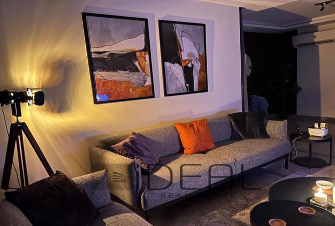 8060224 - Property Image 2