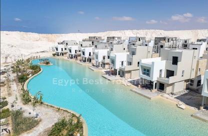 شاليه - 3 غرف نوم - 4 حمامات للبيع في المصيف - راس الحكمة - الساحل الشمالي
