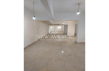 Retail - Studio - 2 Bathrooms for rent in Al Sayed Al Marghany St. - Almazah - Heliopolis - Masr El Gedida - Cairo