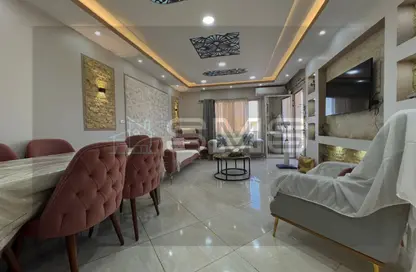 Apartment - 3 Bedrooms - 2 Bathrooms for sale in El Koronfel - The 5th Settlement - New Cairo City - Cairo