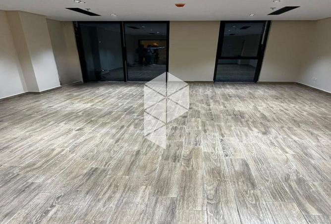 8312226 - Property Main Image