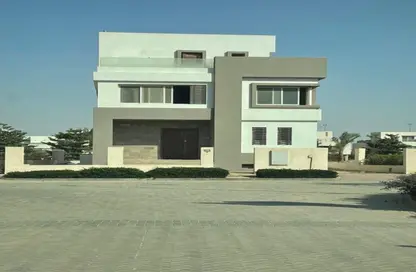 فيلا - 6 غرف نوم - 7 حمامات للبيع في سوان ليك ريزيدنس - كمبوندات التجمع الخامس - التجمع الخامس - مدينة القاهرة الجديدة - القاهرة