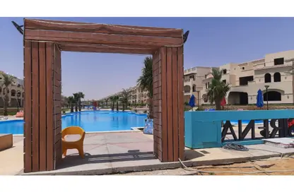 شاليه - 3 غرف نوم - 2 حمامات للبيع في بالم بيتش - العين السخنة - السويس