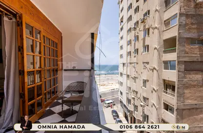 Apartment - 2 Bedrooms - 2 Bathrooms for rent in El Gaish Road - Miami - Hay Awal El Montazah - Alexandria