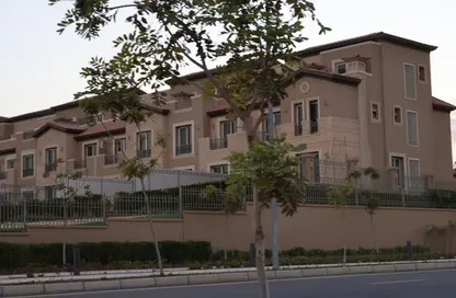 Townhouse - 3 Bedrooms - 4 Bathrooms for sale in La Vista City - New Capital Compounds - New Capital City - Cairo