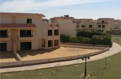 فيلا - 6 غرف نوم - 6 حمامات للبيع في الشروق سبرنجز - كمبوندات الشروق - مدينة الشروق - القاهرة