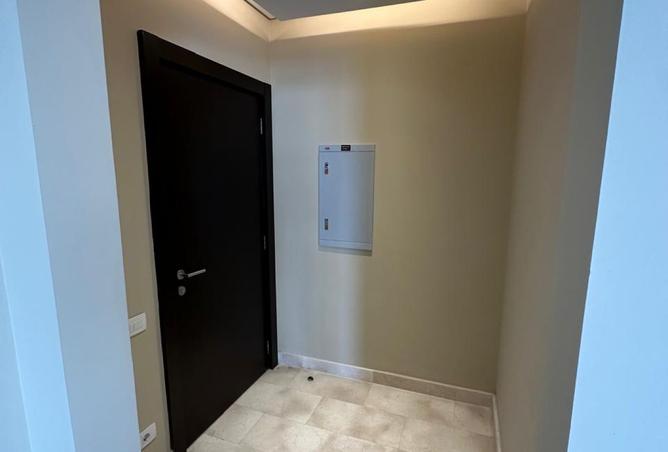 8242963 - Property Image 3