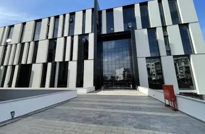 Office Space - Studio - 1 Bathroom for sale in Hyde Park - New Cairo City - Cairo Office Space - Studio - 1 Bathroom for sale in Hyde Park - New Cairo City - Cairo