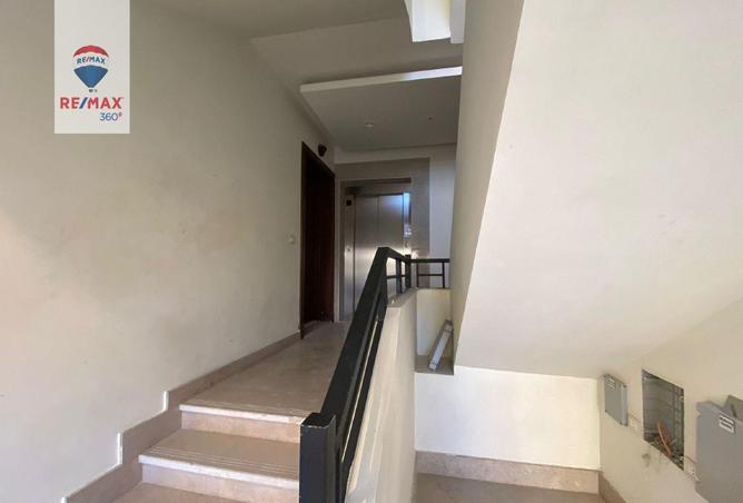 8239872 - Property Image 2