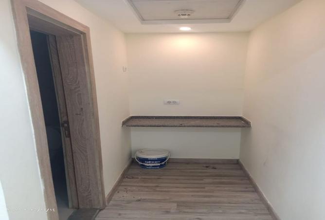 8331796 - Property Image 2