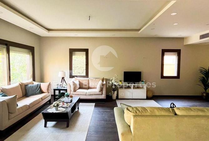 8475312 - Property Image 2