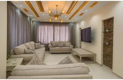 Duplex - 3 Bedrooms - 3 Bathrooms for sale in Palm Hills Village Gate - South Investors Area - New Cairo City - Cairo