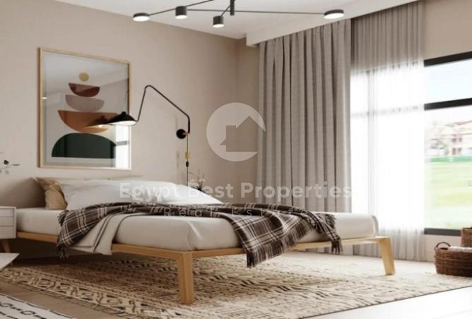 8240815 - Property Image 3